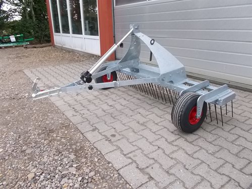 Gårdspladsrive til ATV / UTV / havetraktor 240 cm