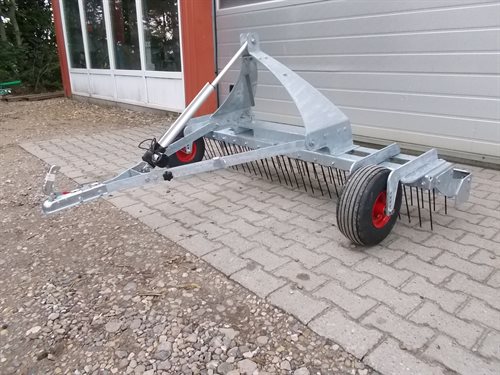 Gårdspladsrive til ATV / UTV / havetraktor 190 cm med planerplanke